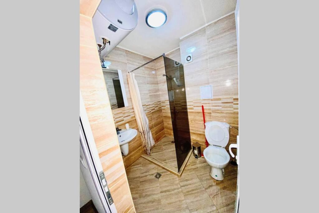 ソフィアLarge Studio In Studentski Grad With Huge Terraceアパートメント エクステリア 写真